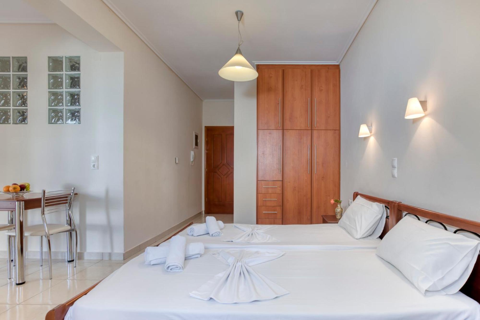 Niovi Luxury Apartments Loutra Edipsou  Exterior photo